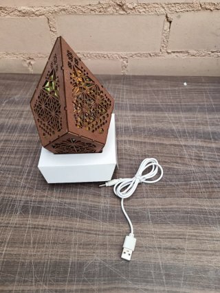 Lámpara LED Madera Geometría