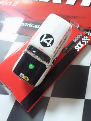 Scalextric Renault 4L BP. No ofertas