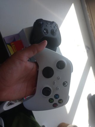 Xbox Series S Blanca y Negra