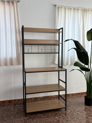 Estantería con repisa y escritorio