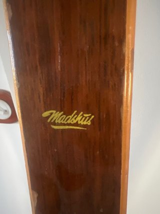 Esquís Vintage Madera con Bastones
