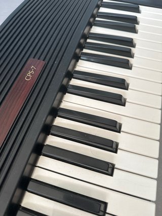 Piano Casio CPS-7