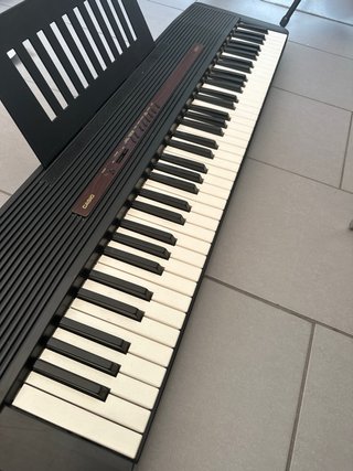 Piano Casio CPS-7