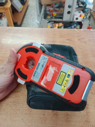 NIVELADOR LÁSER BLACK & DECKER BDL230S