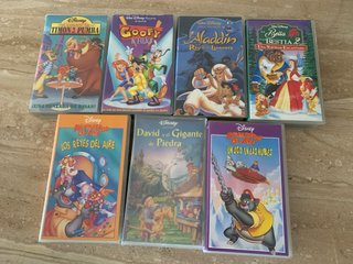 Lote da collezionista: 7 film Disney in VHS