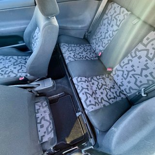 VOLKSWAGEN GOLF CABRIO