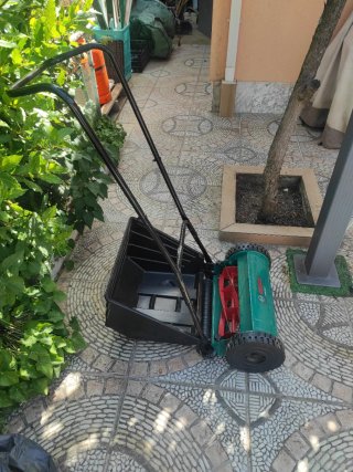 Cortacésped manual Bosch
