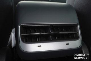Tesla Model Y Tracción Trasera RWD