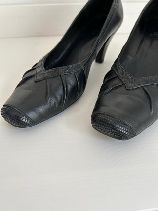 Zapatos de tacón Dansi negros