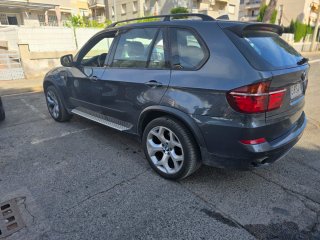 BMW X5 2011 a reparar ,NACIONAL  ,NO NEGOCIABLE