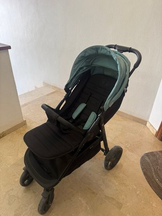 Silla de paseo Kinderkraft color verde