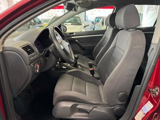 VOLKSWAGEN Golf 2.0 FSI Tiptronic Sportline