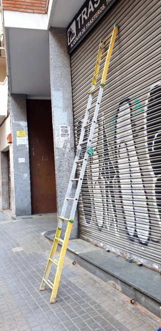 ESCALERA EXTENSIBLE 14 PELDAÑOS