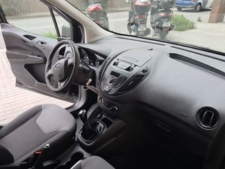 Ford Transit Courier Van 1.5 TDCi 75cv Trend