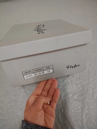 Stivali neri con pelliccia
