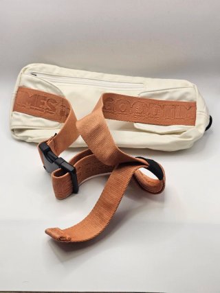 Riñonera unisex Goodtimes beige y naranja