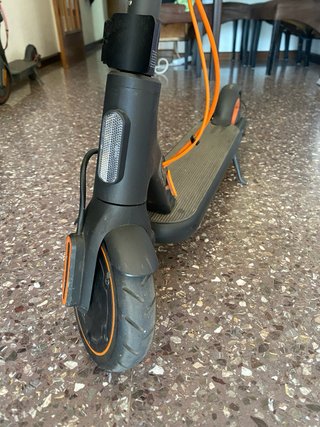 Patinete eléctrico plegable con factura de compra