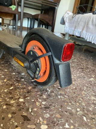 Patinete eléctrico plegable con factura de compra