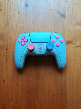 Mando Scuff PS5 + KontrolFreek