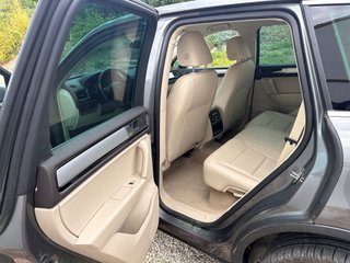 Volkswagen Touareg 3.0, Bola Rem, Susp. Aire
