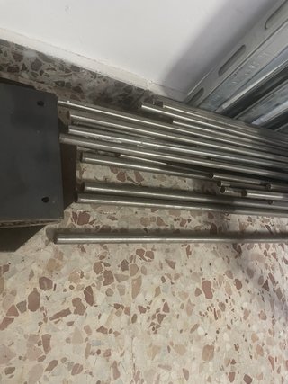 Barra de acero inoxidable macizo 3,4 m