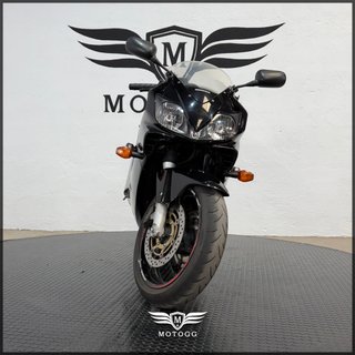 HONDA CBR600F - 2003, 61.990KM y 1 AÑO DE GARANTÍA