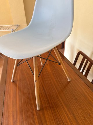 Silla Ikea azul salón de madera (buena calidad)