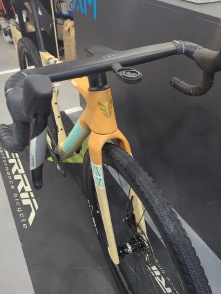 Berria Naii Apex XPLR AXS Gravel Bike