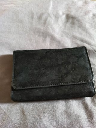 Cartera de mujer negra