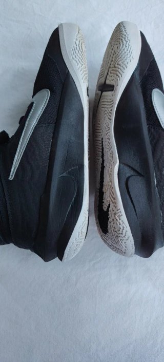 Nike Team Hustle D Scarpe Bambino Tg 39