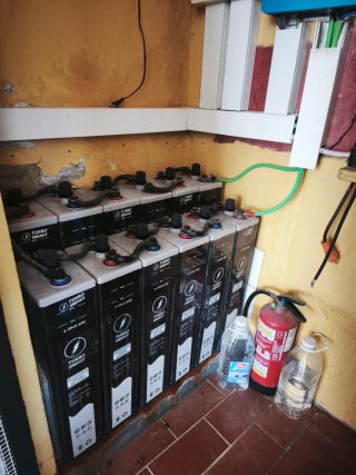 Equipo Fotovoltaico Completo y funcionando