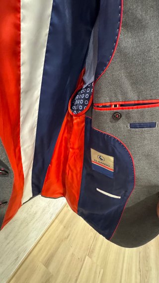 Americana El Ganso Gris Forro Rojo