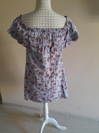 Vestido Stradivarius floral