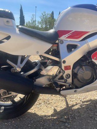 Honda CBR 900RR Fireblade 1992 sc28