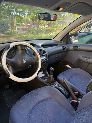 Peugeot 206 2001