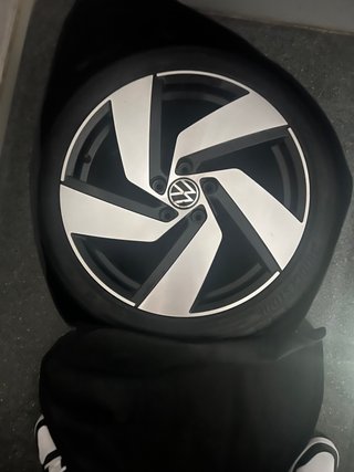 Llanta VW Golf GTI 18 Pulgadas