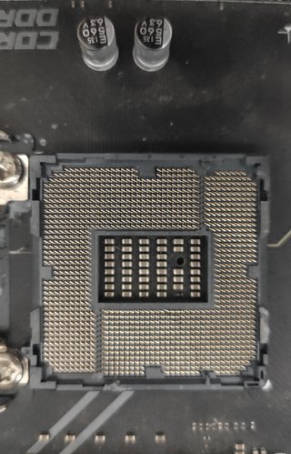 Pack MSI Z590 WiFi + GTX 1080 Aero + Celeron G5905