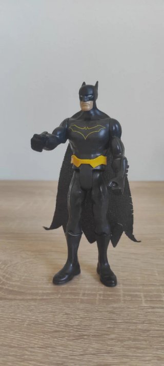 Figuras Hulk y Batman