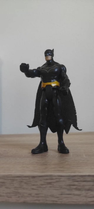 Figuras Hulk y Batman
