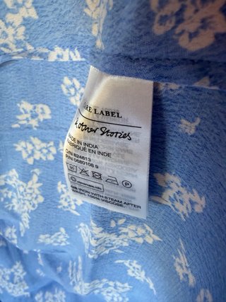Vestido cruzado floral azul &Other Stories T.38
