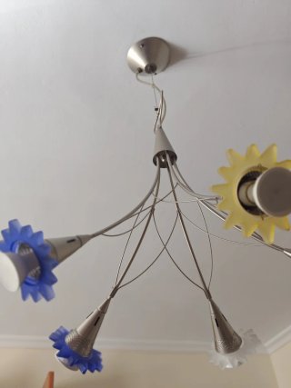 Lámpara de techo diseño floral