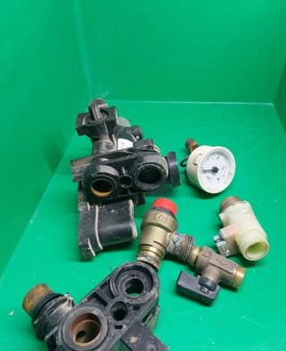 REPUESTOS DE CALDERA FERROLI DIVATOP F37