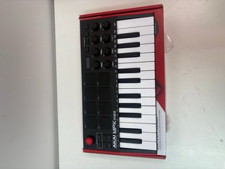 Akai MPK Mini MK3 Teclado Controlador MIDI