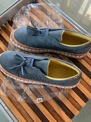Zapatos planos sin cordones azul  Talla 40