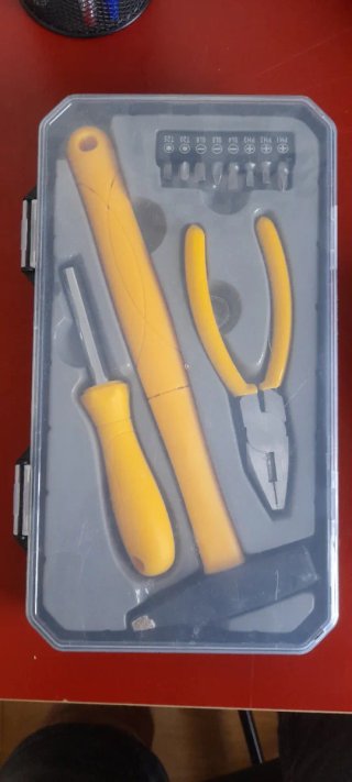 Kit Herramientas Manuales con Puntas