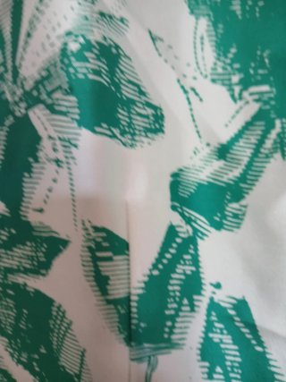Vestido verde y blanco estampado