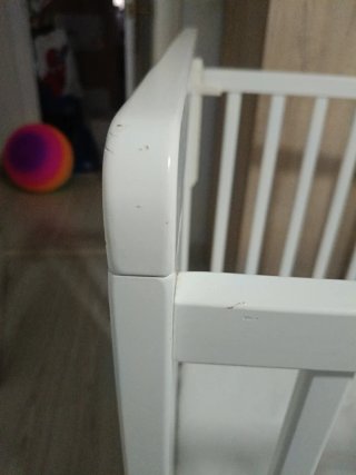 Cuna de bebé blanca 65 de ancho x125 de largo x101
