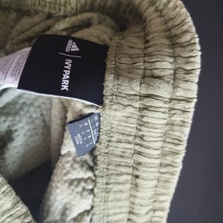 Adidas x Ivy Park Pantalón Corto Pana Talla L