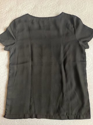 Camisa de manga corta. Talla S