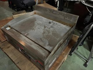Plancha profesional Magikitch'n MKE36 17kW